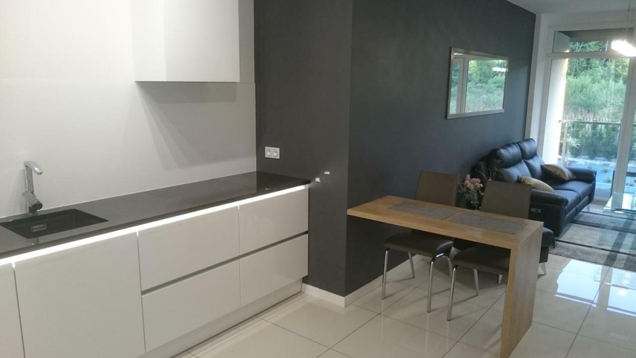 Apartament Debowiec Lägenhet Bielsko-Biała Exteriör bild